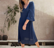 Cargar imagen en el visor de la galería, Vestido Alegra
