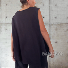 Cargar imagen en el visor de la galería, Polera Lara Negro
